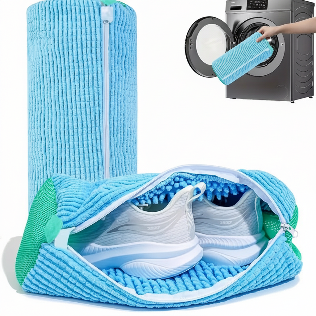 High-Resolution Shoe Washing Bag